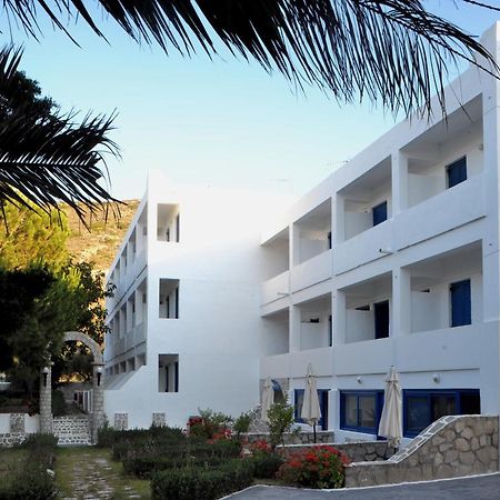 Lagada Beach Economy Hotel Adamantas  Exterior photo