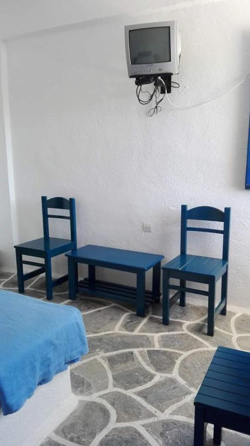 Lagada Beach Economy Hotel Adamantas  Exterior photo