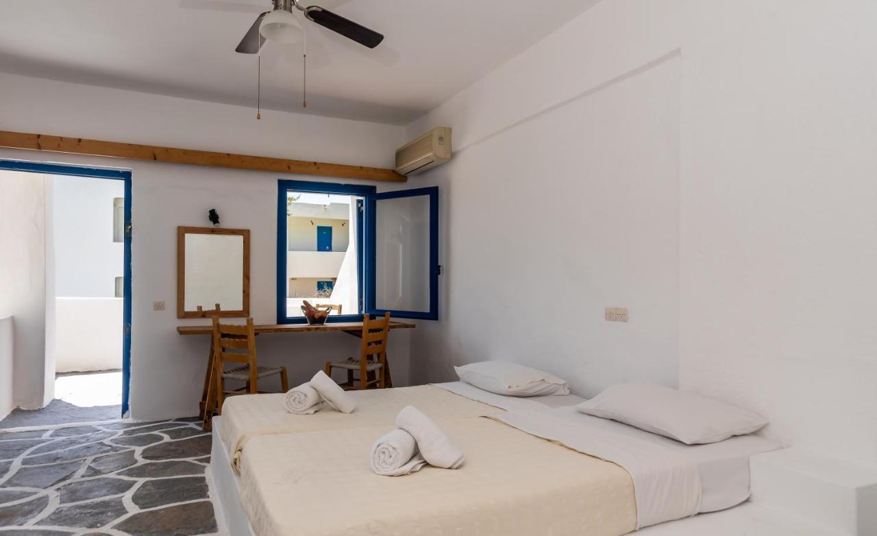 Lagada Beach Economy Hotel Adamantas  Exterior photo